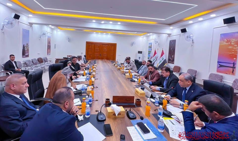 صورة من مقال: مجلس ذي قار: وفد من وزارة النفط يبحث أسباب تأخر تنفيذ مشاريع المنافع الاجتماعية بقيمة 80 مليون دولار